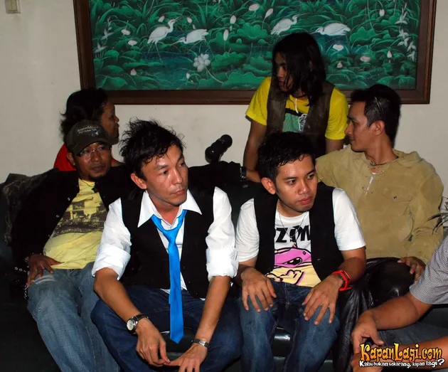 tum band, daus separo, idan