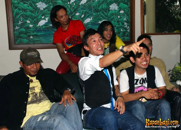 tum band, daus separo, idan