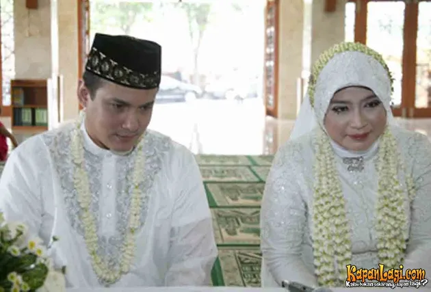 PERNIKAHAN TYA SUBIAKTO - CANDY SATRIO DI MASJID PURI CINERE