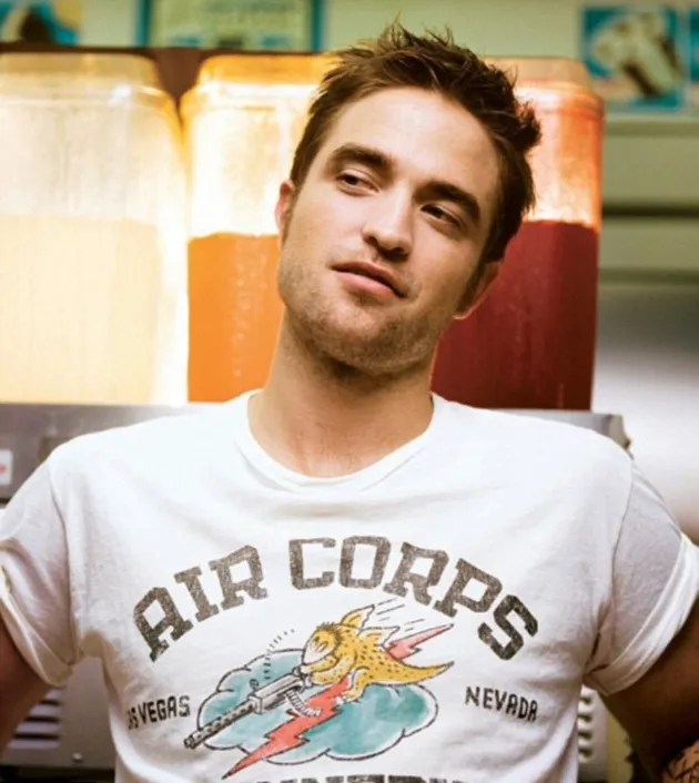 Robert Pattinson