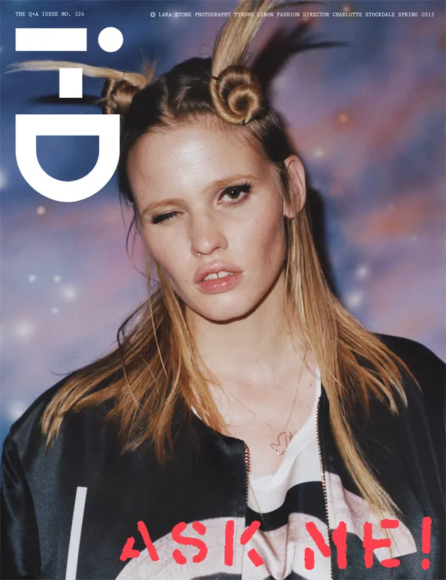 Lara Stone Topless