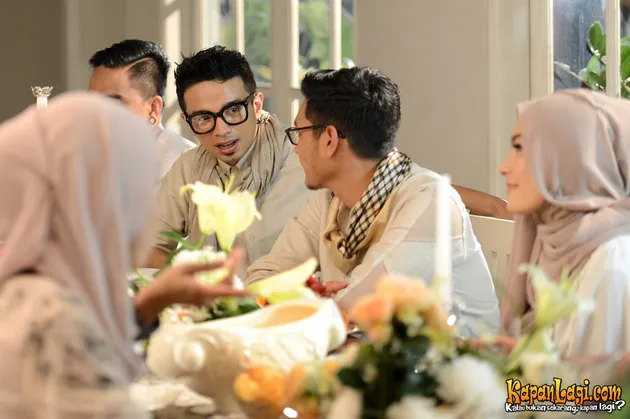 Ungu, Afgan, Rossa