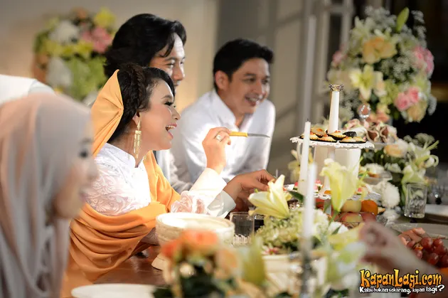 Ungu, Afgan, Rossa