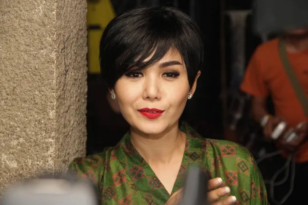 POTRET PARA HOT MOM INDONESIA - PENAKLUK HATI KAUM PRIA - KapanLagi.com