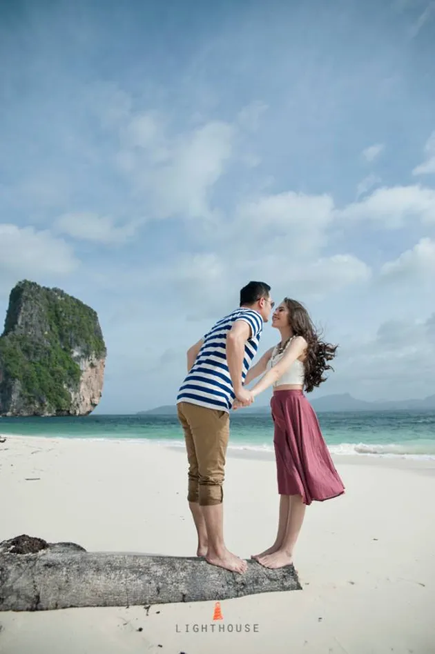 Olivia Jensen & Arief Purnama