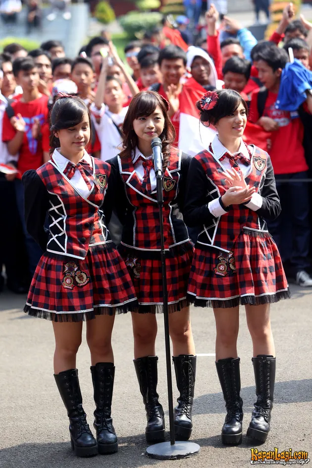 Para member JKT48 punya cara tersendiri untuk peringati hari kemerdekaan.