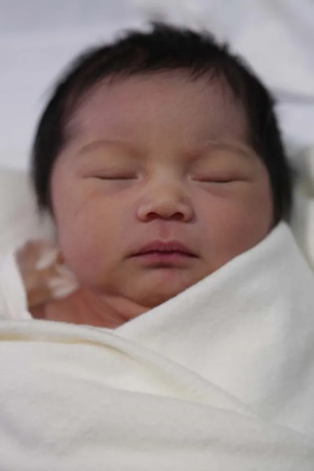 almira tunggadewi yudhoyono