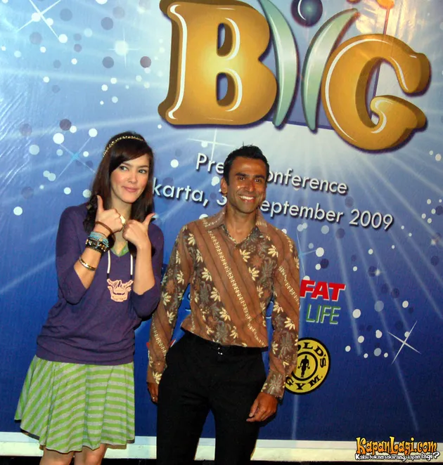 Jeremy Thomas, Cathy Sharon