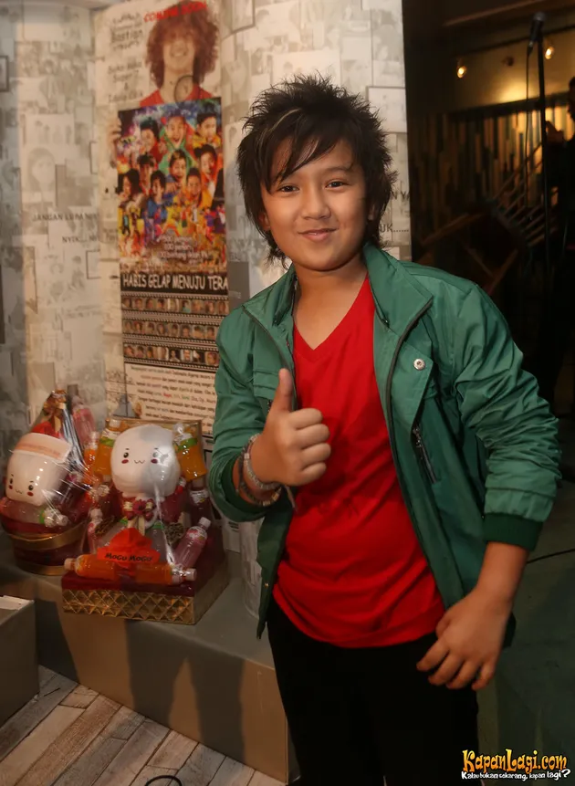 Suka Suka Super 7 - Habis Gelap Menuju Terang