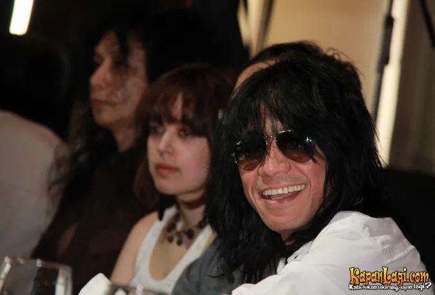 Konser Alice Cooper