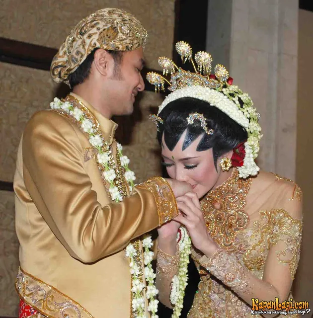 ririn dwi ariyanti, aldi bragi