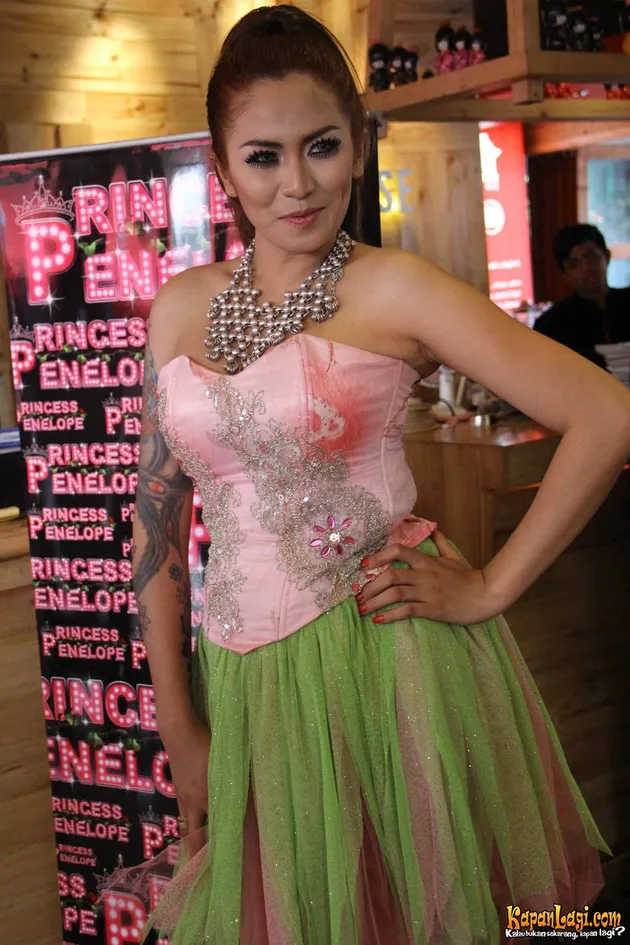 Princess Penelope - Cinta Penelope dan Nana Princess