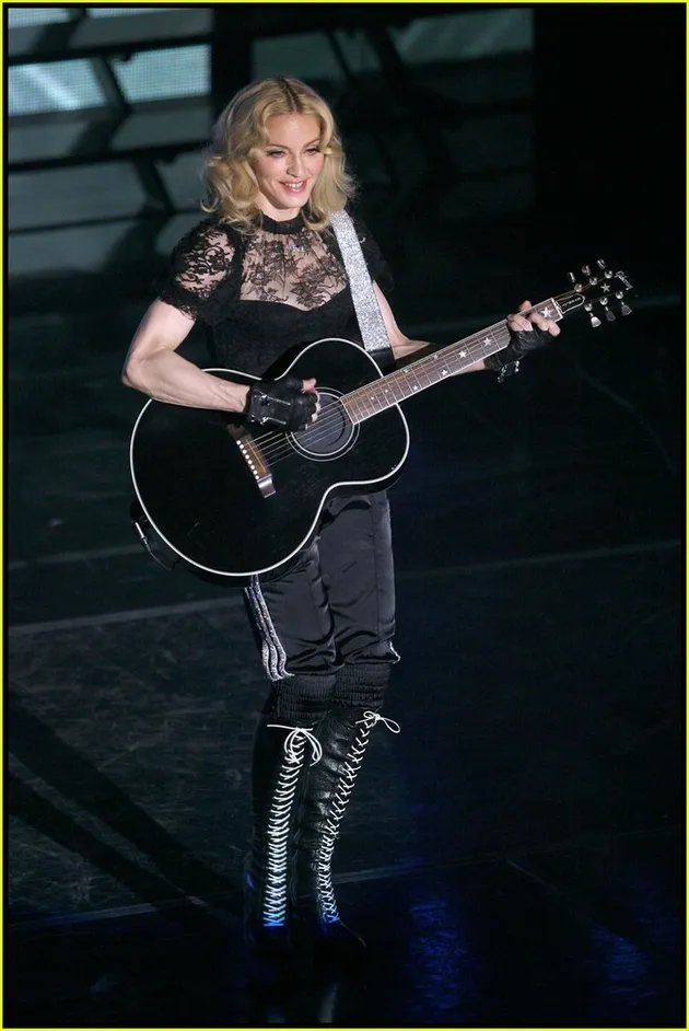madonna_konser_hardcandy