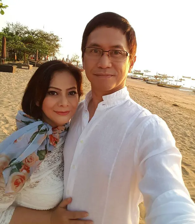 Kevin Aprilio dan Keluarga