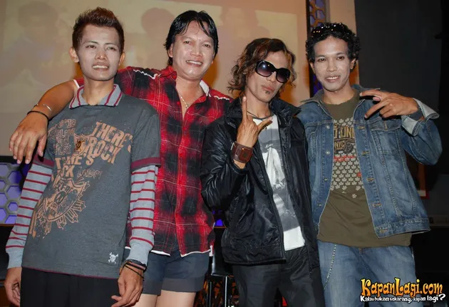 q band