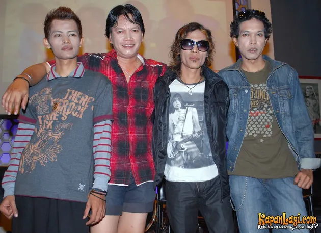 q band