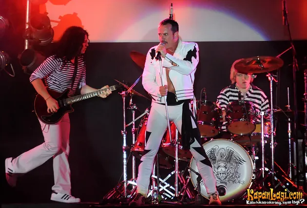 queen its a kinda magic