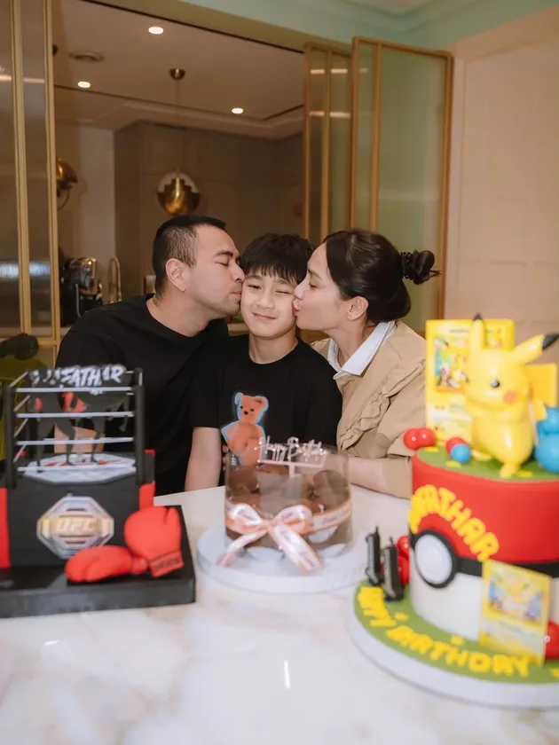 Rafathar dicium Raffi dan Gigi
