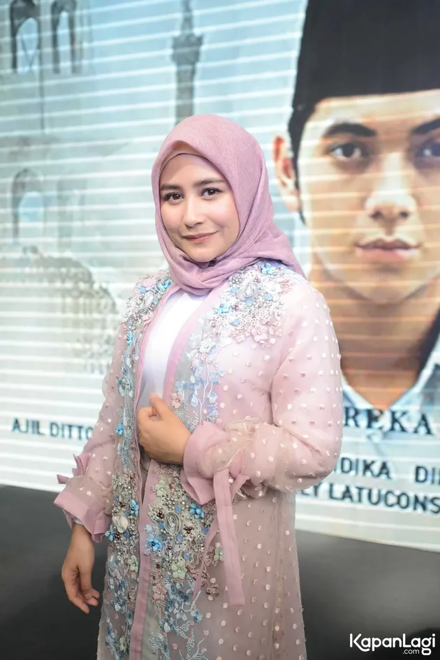 Prilly Latuconsina