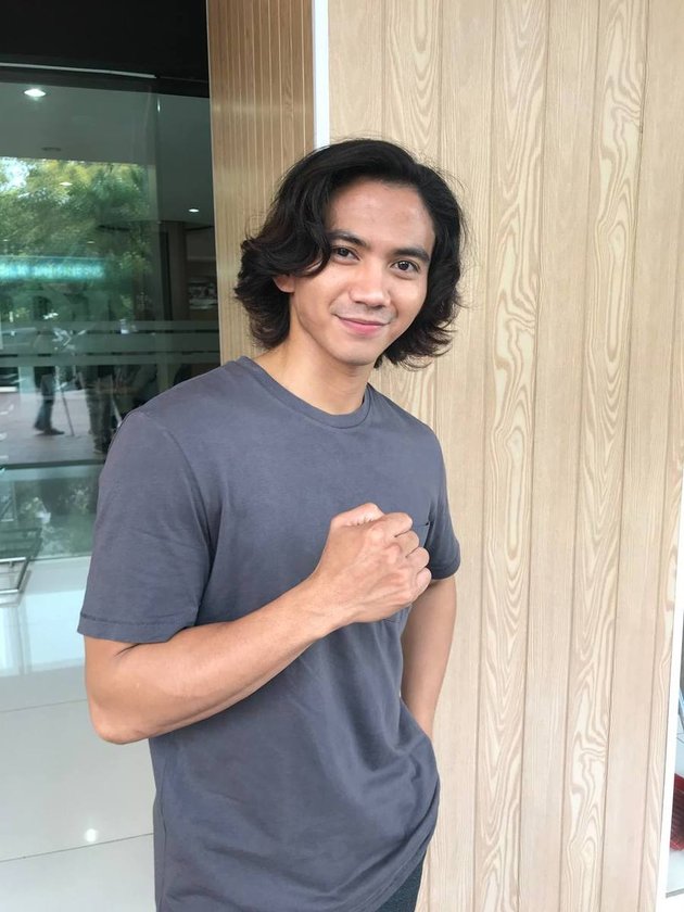 His Hair is Now Long After Divorce, Here are 7 Photos of Rizki DA with a New Look - Netizens Say it Looks Untidy and Messy