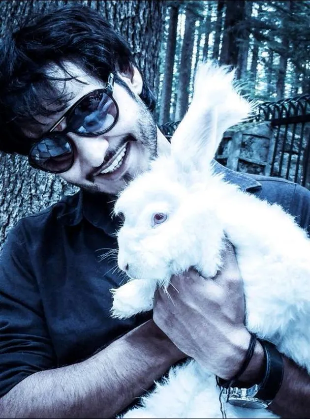 Ravi Bhatia
