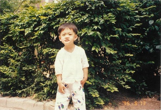 Celebrating 9th Anniversary in Acting, 9 Photos of Kang Tae Oh's 'EXTRAORDINARY ATTORNEY WOO' Childhood Revealed - Handsome Since Birth