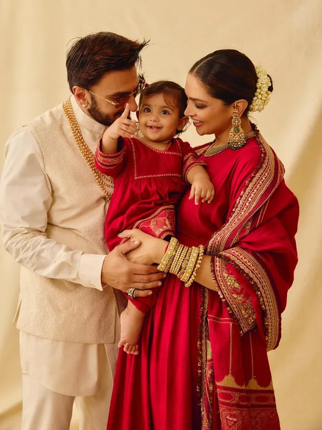 Deepika Padukone rayakan Diwali