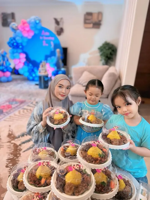 Potret terbaru Zaskia Gotik rayakan ultah anak