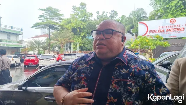 Razman Bawa Enam Bukti Saat Diperiksa Penyidik 