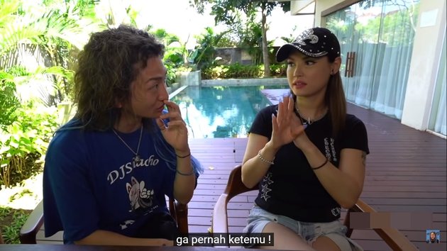 Maria Ozawa's Reaction When Asked About Her Closeness with Vicky Prasetyo, Her Expression Looks Disgusted - Considered Dangerous and Forced to Meet Even if She Has to Pay