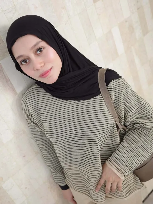 Lesti ramai dipuji.