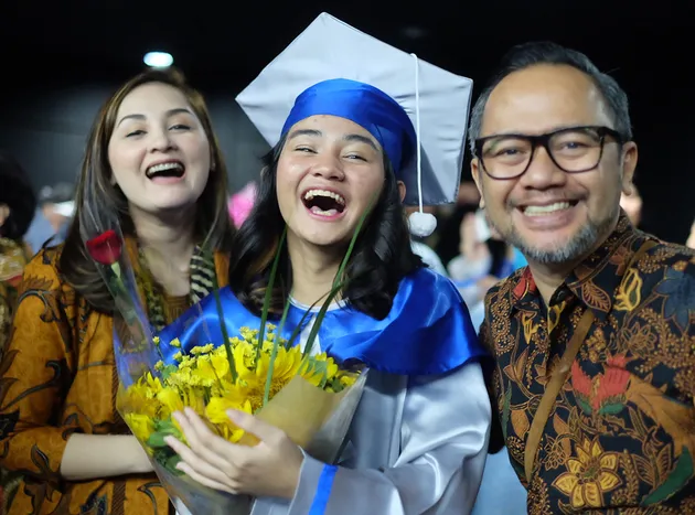 anak mona ratuliu mima shafa