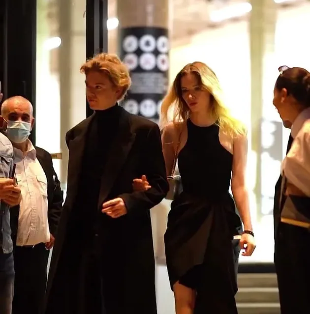 Thomas Brodie dan Talulah Riley