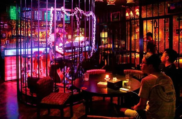 restoran unik, restoran dengan tema unik, foto unik, foto lucu