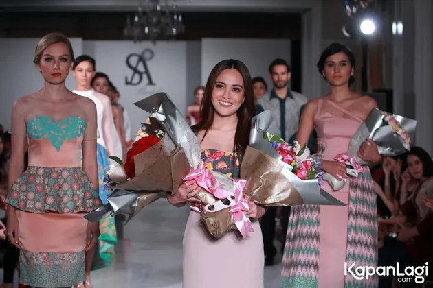 Samuel Rizal - Shandy Aulia 