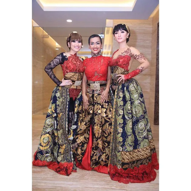 ayu ting ting, julia perezz, zaskia gotik, cecepy