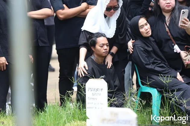 Reza Arap di Pemakaman Lula Lahfah