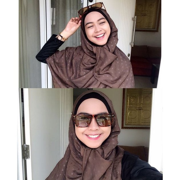  RIA RICIS SELEBGRAM BERHIJAB SUPER GOKIL ADIK OKI SETIANA 