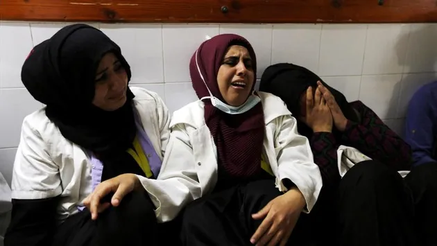 paramedis palestina, razan al-najjar, parapmedis palestina ditembak israel