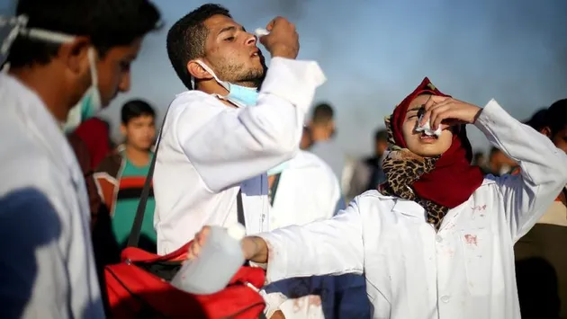 paramedis palestina, razan al-najjar, parapmedis palestina ditembak israel