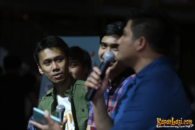 Sebelumnya, mereka sudah lebih dulu merilis single yang berjudul Lapang Dada.
