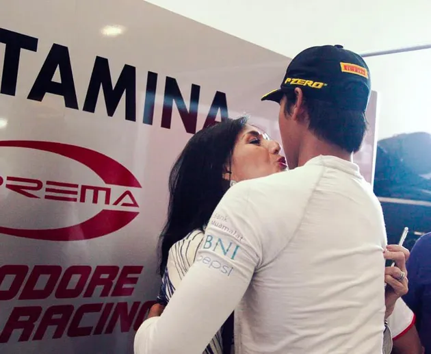 Rini S Bono, Mantan Istri Ahmad Albar