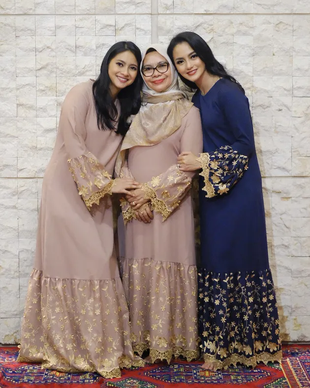 Ririn Ekawati ulang tahun