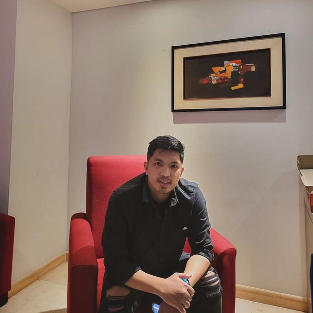Rizky Billar to Krisjiana, 9 Portraits of the Husband of the Indonesian Singer - Handsome and Brave