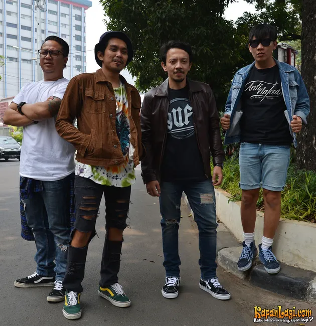 Rocket Rockers