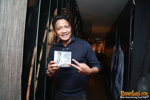 Lama malang melintang di industri musik Indonesia, Andre Hehanussa kini kembali menyapa para penikmat musik lewat satu karya barunya yakni single All About Love.