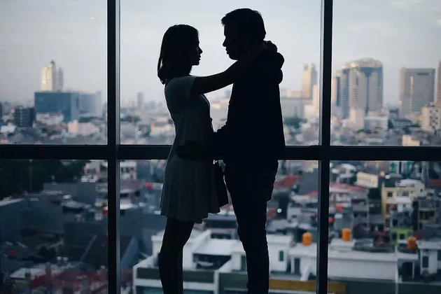 Romantisme Joshua & Pamela, Terekam Dalam Rentetan Foto ...