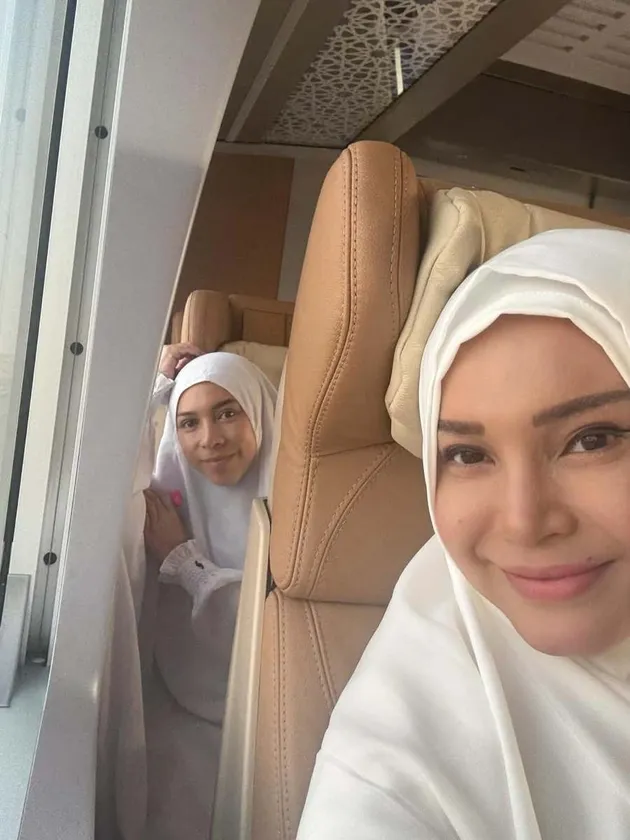 Rossa dan Melly Goeslaw