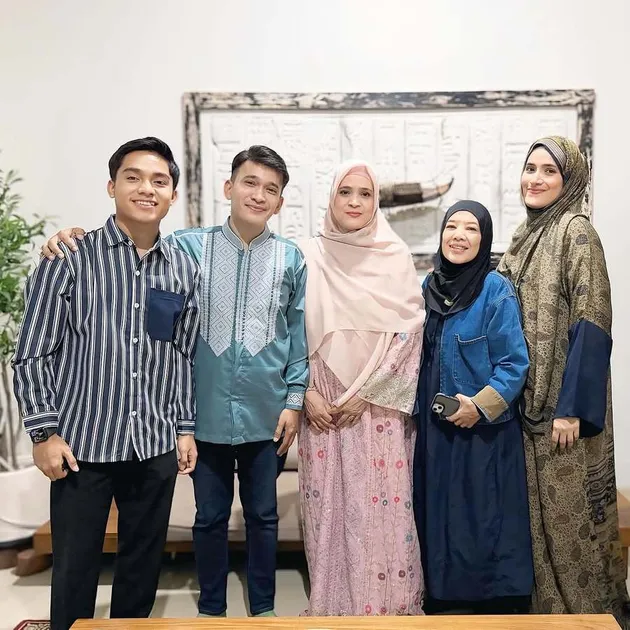 Ruben Onsu Lebaran Bersama Keluarga