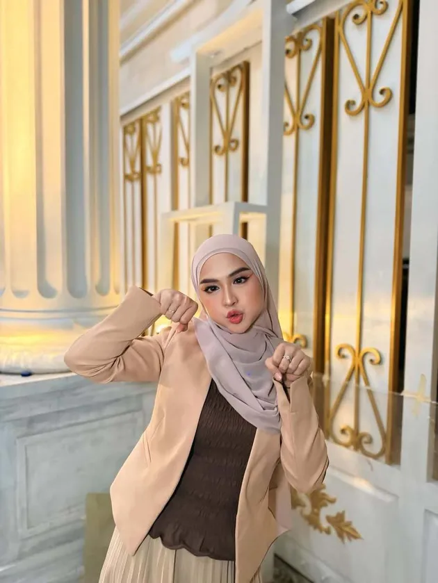 Pose Imut Ria Ricis
